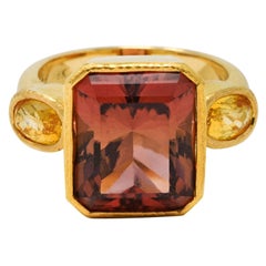 Anello Cocktail con tormalina e zaffiro giallo in oro 18 carati di Elizabeth Locke