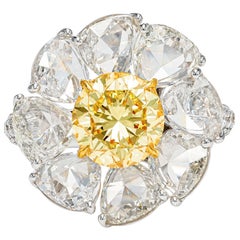 Bague marguerite fantaisie en or 18 carats avec diamants jaunes et blancs de 7,39 carats certifiés par le GIA