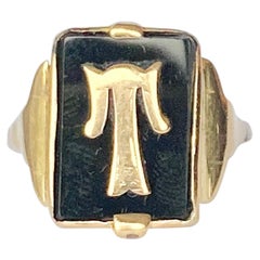 Anfänglicher Ring aus Onyx und 9 Karat Gold, Art déco