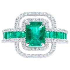 18 Karat White Gold 3.41 Carat Natural Emerald and Diamond Cluster Band Ring