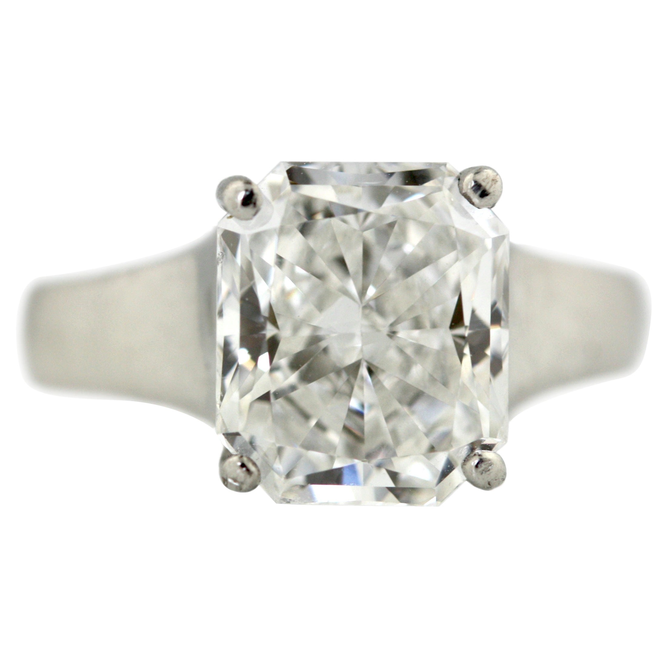 Fine Diamond Ring For Sale