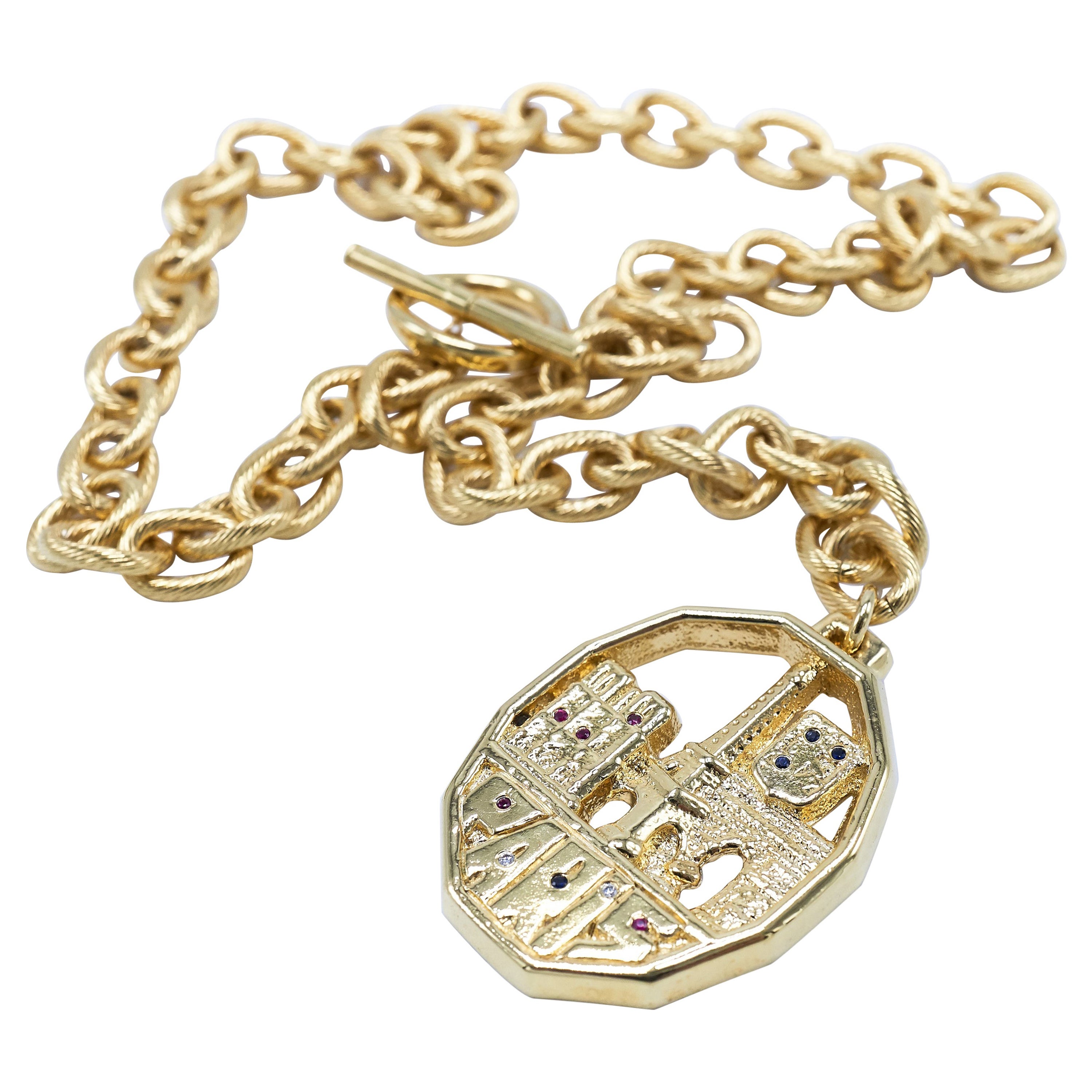 Chunky Chain Halskette mit großem Anhänger Paris weißer Diamant Rubin blauer Saphir im Angebot