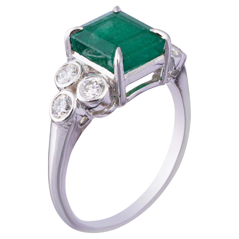 H. Stern Gold Moonstone Diamond Ring at 1stDibs