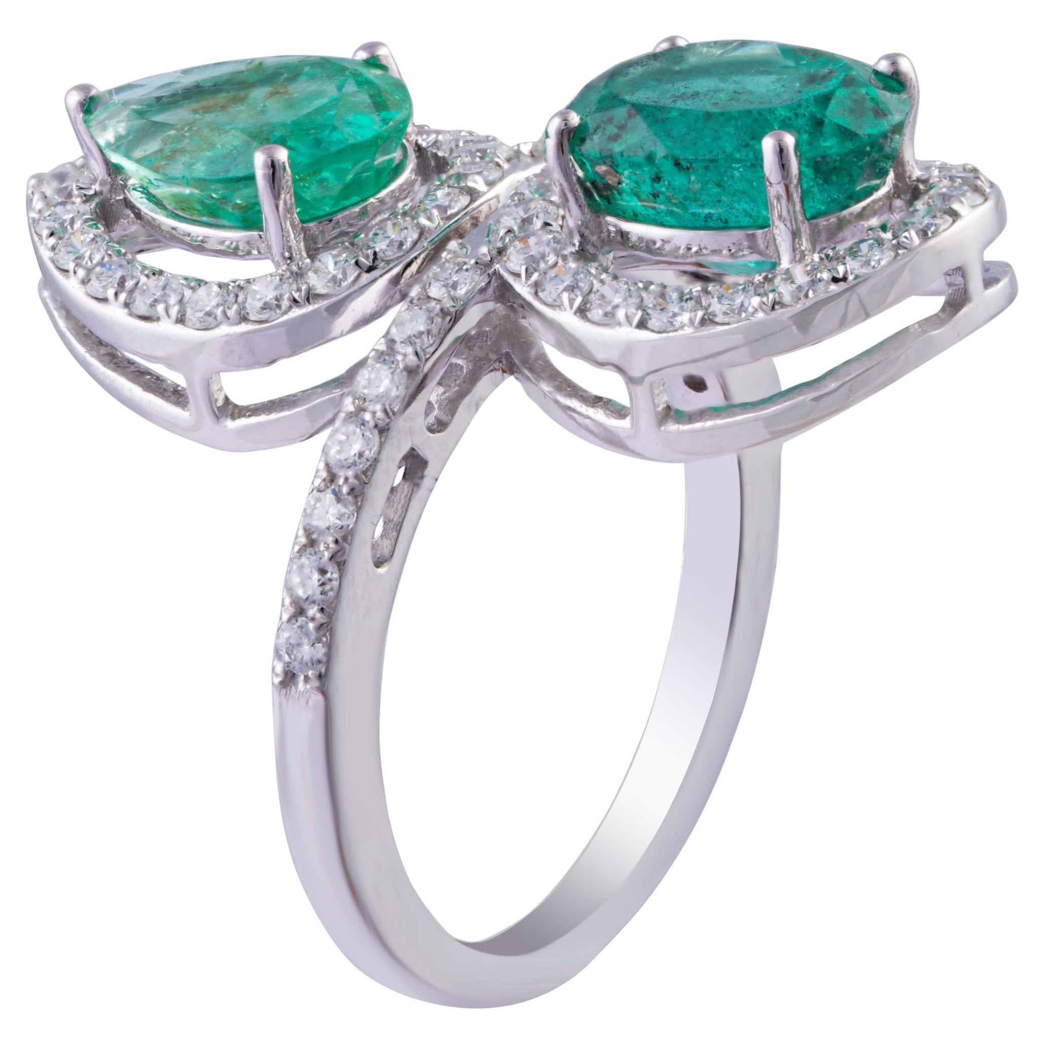 14k gold 0.70cts Diamond 3.03cts Emerald Ring