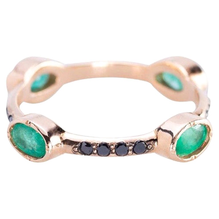 Deco Style 18K Gold 0.70c Emerald 0.32c Black Diamonds Handcrafted Stacking Ring For Sale