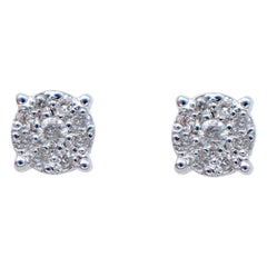White Diamonds, 18 Karat White Gold Magic Stud Earrings