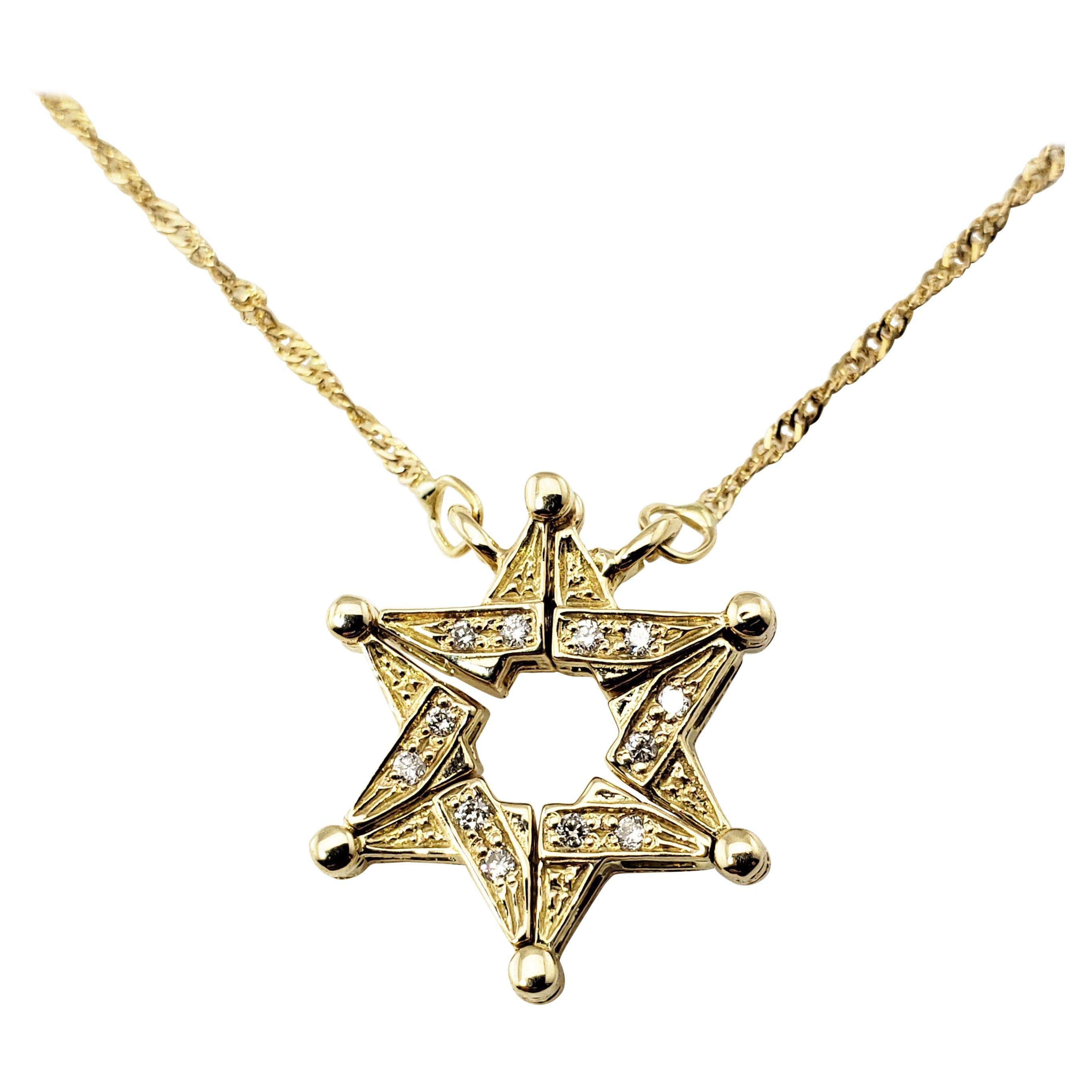 Convertible Magnetic 14 Karat Yellow Gold Diamond Star of David 