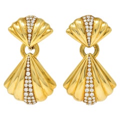 Van Cleef & Arpels 1.50 CTW Diamond 18 Karat Gold Vintage Drop Ear-Clip Earrings