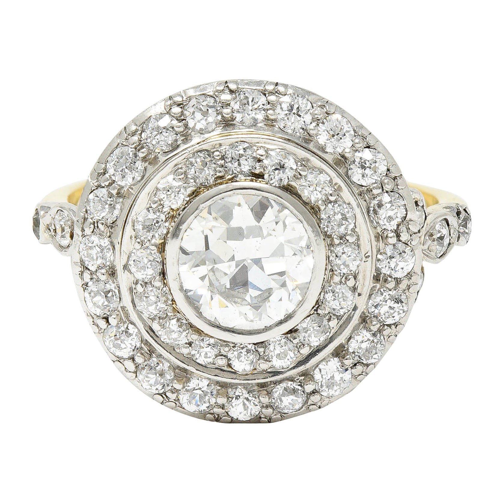 Art Deco 2.56 Carats Diamond Platinum-Topped 14 Karat Gold Cluster Ring GIA