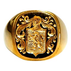 Royal Crest Coat of Arms 14kt Signet Ring