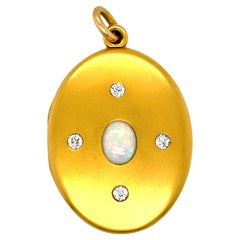 Antique Victorian 14 Karat Gold Opal Diamond Locket