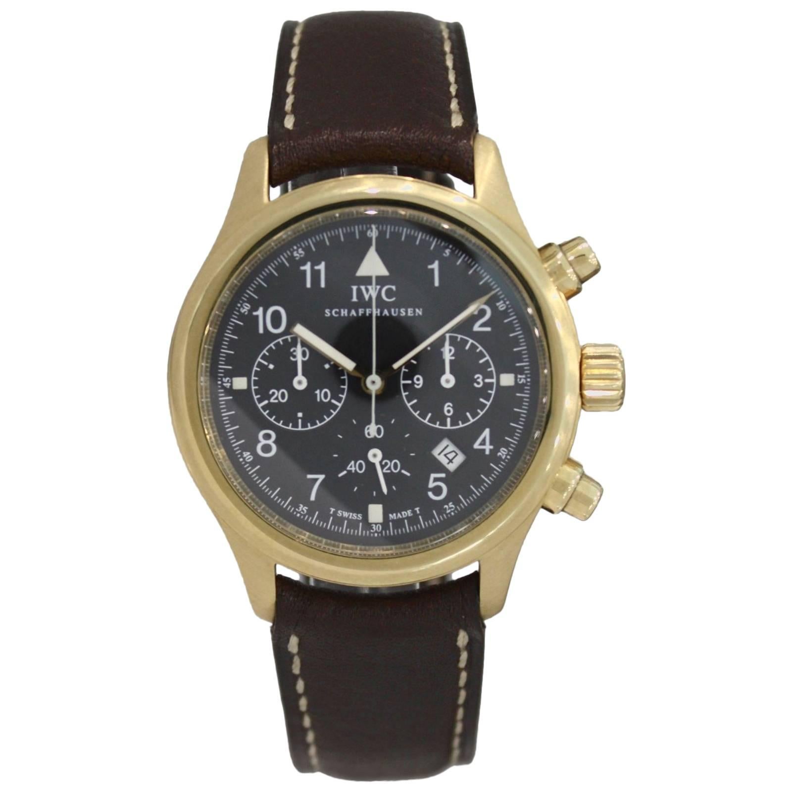 IWC Yellow Gold Pilot's Flieger Chronograph Mecaquartz Wristwatch at  1stDibs | iwc mecaquartz flieger chronograph, iwc mecaquartz