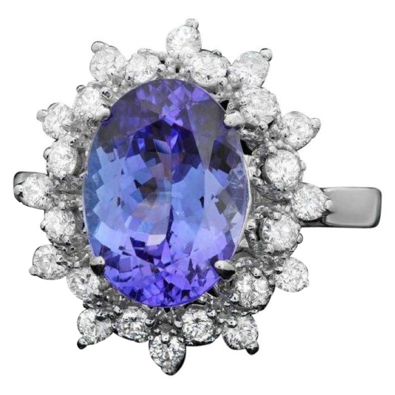 3.90 Carats Natural Tanzanite and Diamond 14K Solid White Gold Ring For Sale