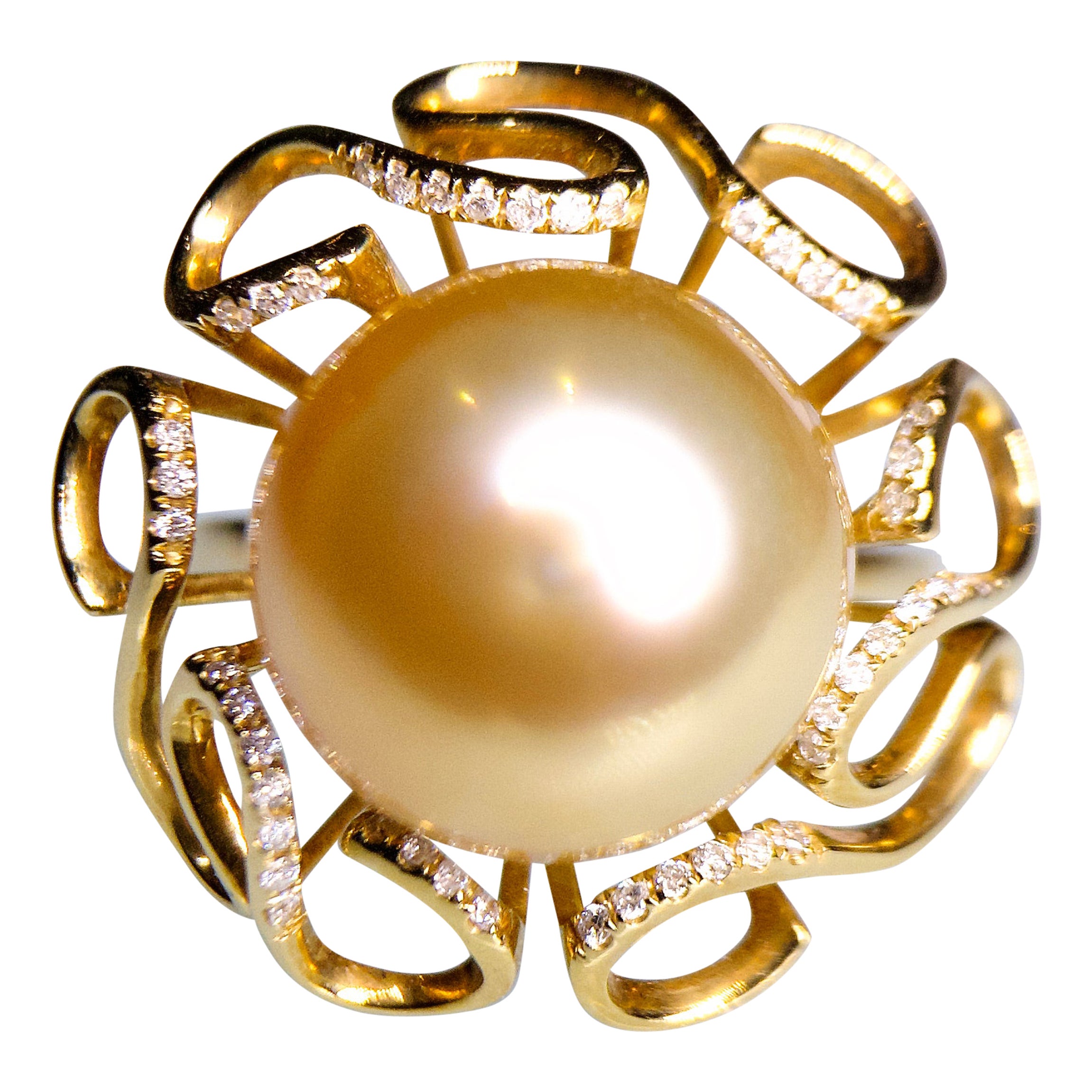 Golden Colour South Sea Pearl and Diamond Yellow Gold Ring For Sale