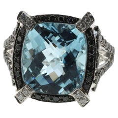 18K White Gold Blue Topaz Ring SR-04422A