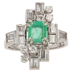 French 1970s Emerald Diamonds 18 Karat White Gold Ring