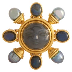 Elizabeth Locke 18K Yellow Gold Pearl and Moonstone Smiling Face Brooch