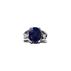 Blue Lagoon Ring in White Gold with Sapphire and Diamonds