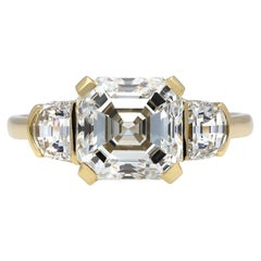 Flanked Solitär-Ring mit Diamant im Asscher-Schliff, um 1950