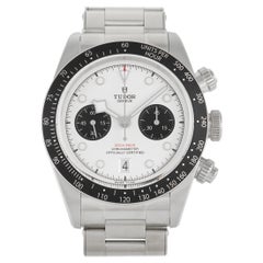Tudor Chronograph-Uhr mit schwarzem Bay-Weiß-Zifferblatt M79360N-0002