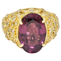 Contemporary 7.51 Carats Spinel Diamond 14 Karat Gold Gemstone Ring