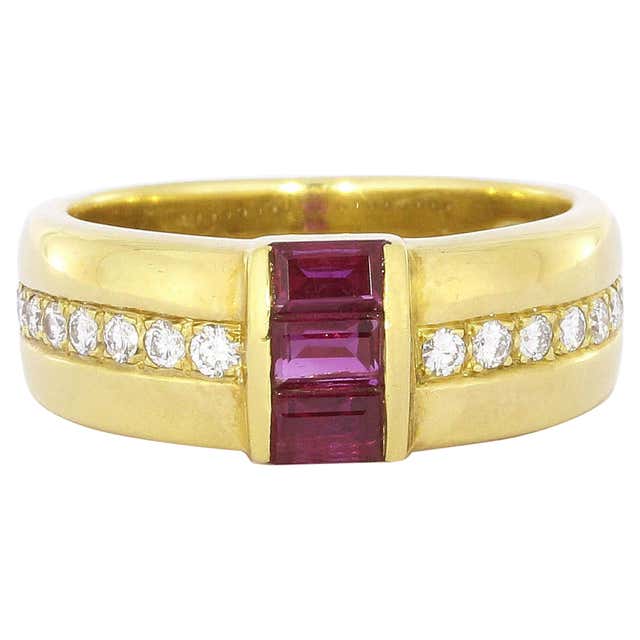 Diamond Ruby Chain Ring For Sale at 1stDibs