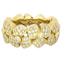 Vintage 1.47 Carat Floral Yellow Gold Diamond Band Ring