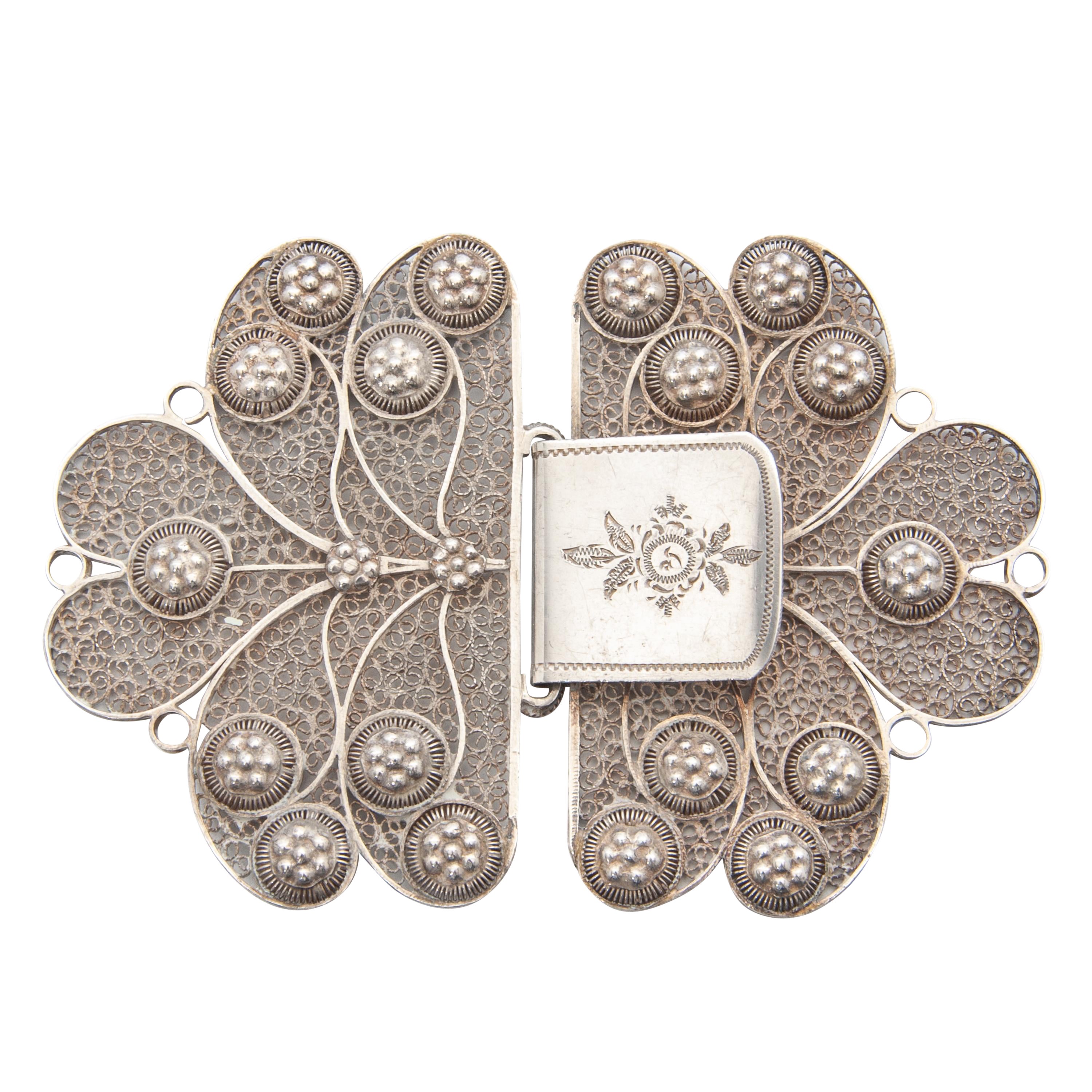 Antique Silver Filigree and Cannetille Foliage Belt Buckle For Sale