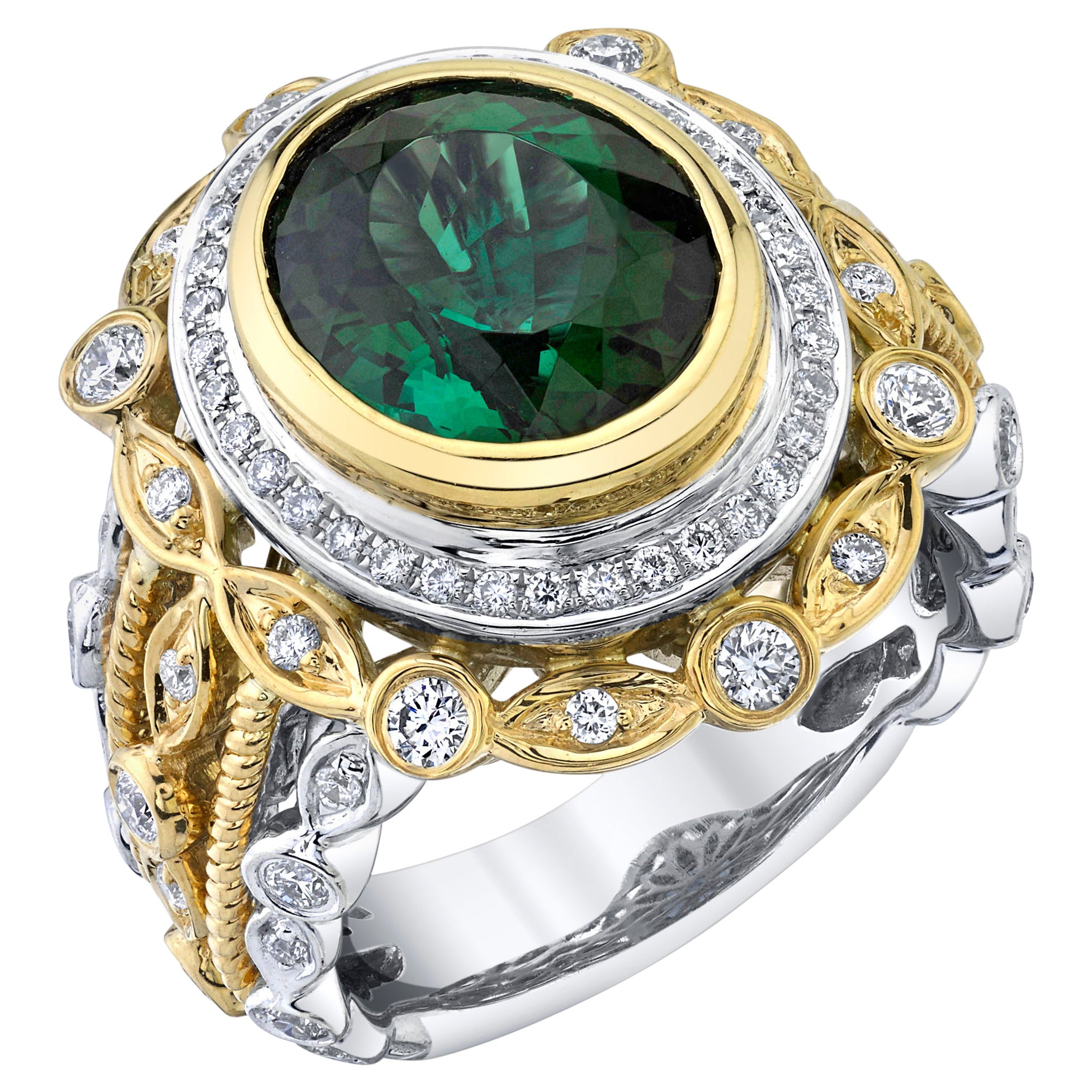 Green Tourmaline and Diamond Cocktail Ring in 18k Gold, 4.45 Carats