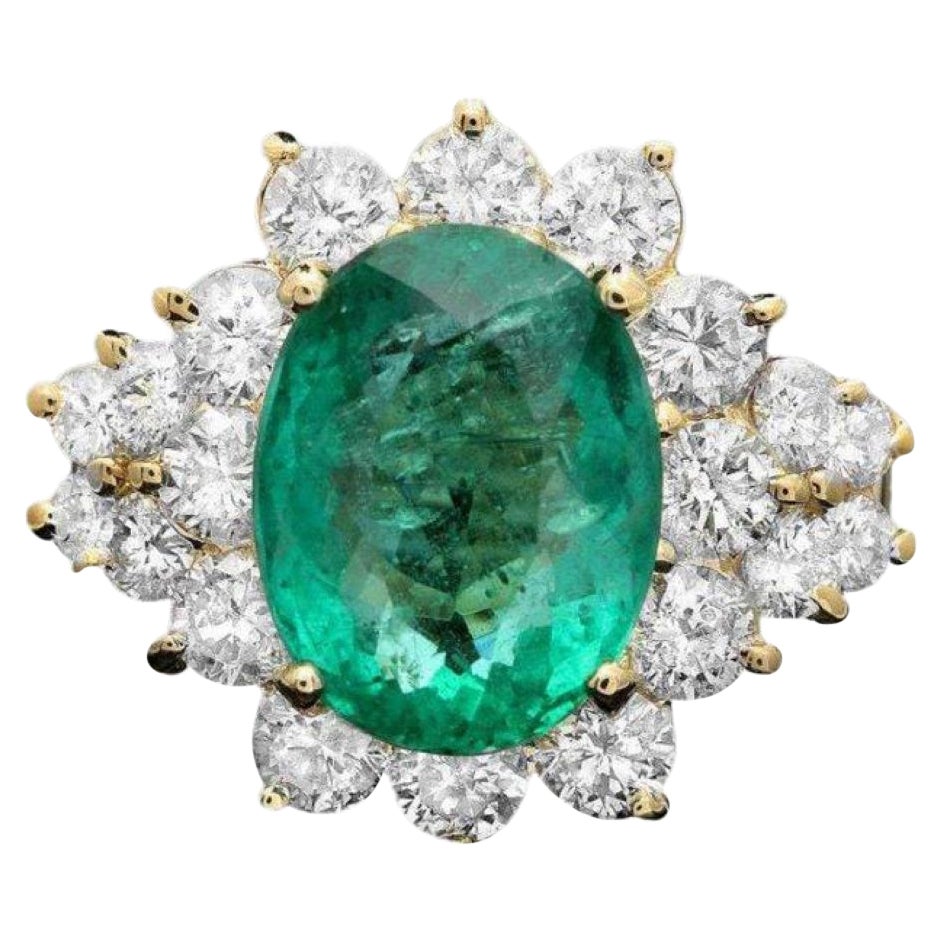 5.50 Carats Natural Emerald and Diamond 14K Solid Yellow Gold Ring