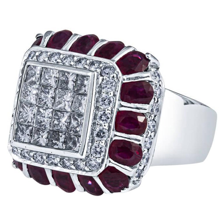 Ruby and Diamond Estate Ring in 18KT White Gold For Sale at 1stDibs
