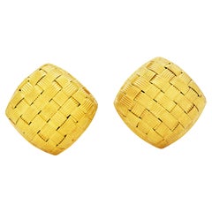 1980's Italian 18K Gold Elegant Textured Clip On Earrings