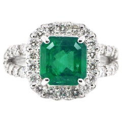 2.90 Carat Natural Emerald and Diamond Halo Ring Set in Platinum