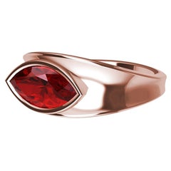Anello scultura in oro rosa 18 carati con rubino marquise da 1,01 carati