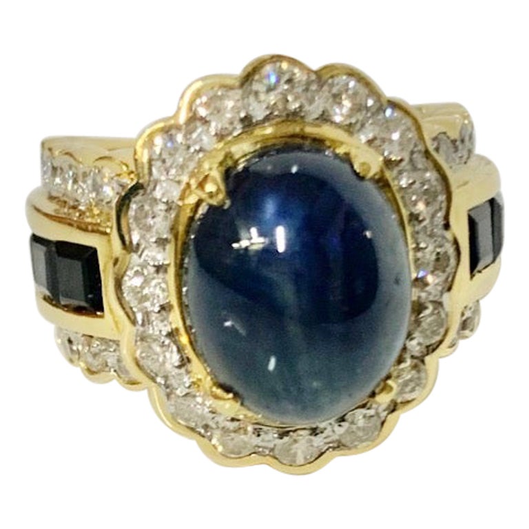 5 Carat Cabochon Sapphire and Diamond Ring For Sale