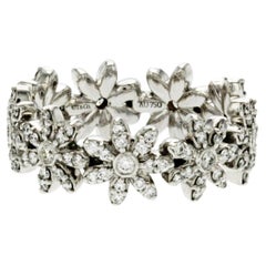 Bague Metro Daisy de Tiffany & Co. en or blanc 18 carats et diamants