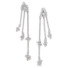 David Morris White Diamond Three Row Linear Tassel Earrings 11.87ct (boucles d'oreilles en forme de pompons à trois rangs de diamants blancs)
