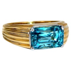 7.43ct Anillo de Circonio Azul Indigo Natural 18kt