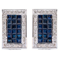 Clous d'oreilles en or blanc 18 carats avec grappe de saphirs de 4,58 carats et diamants