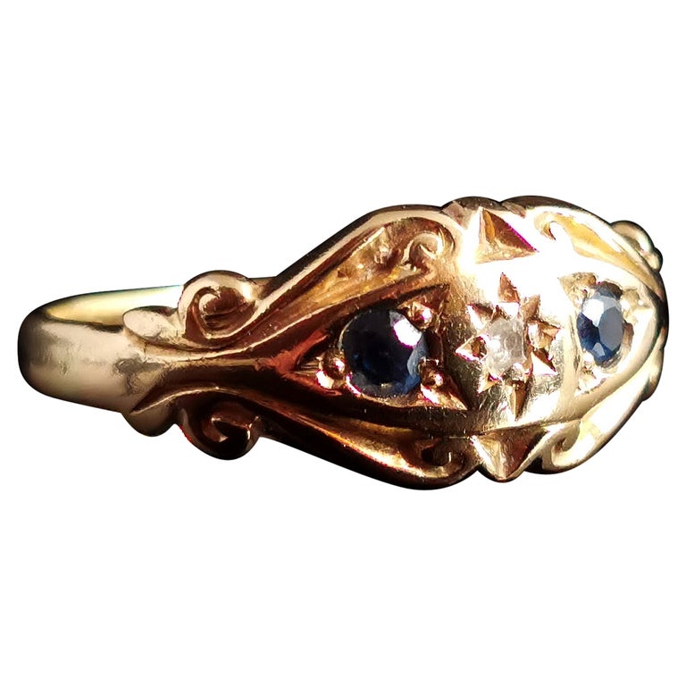 Victorian Sapphire and Diamond Ring, 18 Karat Yellow Gold For Sale