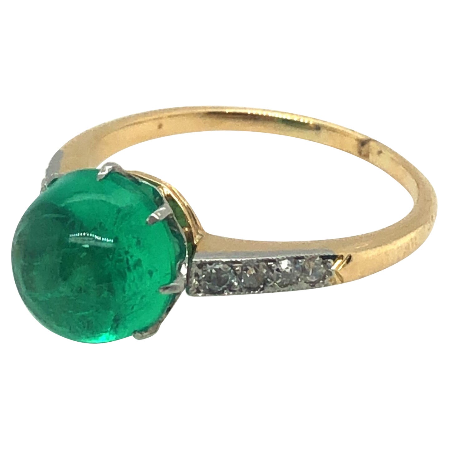 18 Karat Yellow Gold Platinum Emerald and Diamond Ring, circa 1905 For Sale