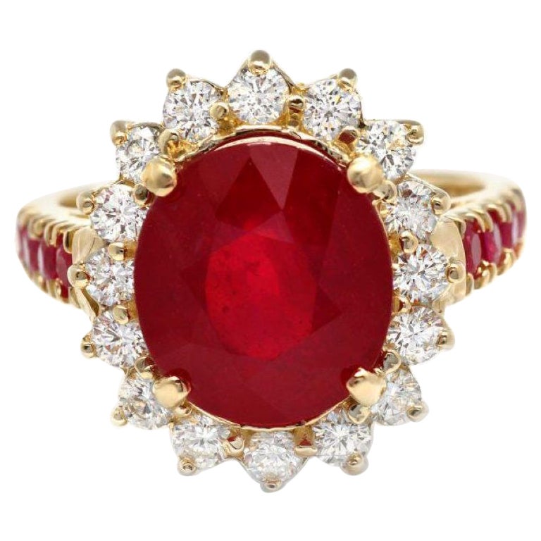 7.30 Carats Natural Red Ruby and Diamond 14K Solid Yellow Gold Ring For Sale