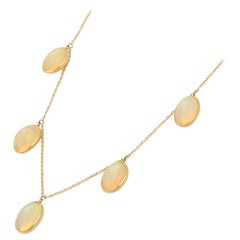 Opal-Halskette aus massivem 18-karätigem Gelbgold