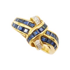 Vintage Baguette Deep Blue Sapphire Diamond Friendship Knot 18K Yellow Gold Ring