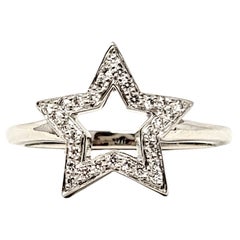 Tiffany & Co. Bague à anneau étoile en platine avec diamants ronds brillants pavés