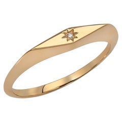 9 Karat Recycled Yellow Gold Diamond Signet Ring