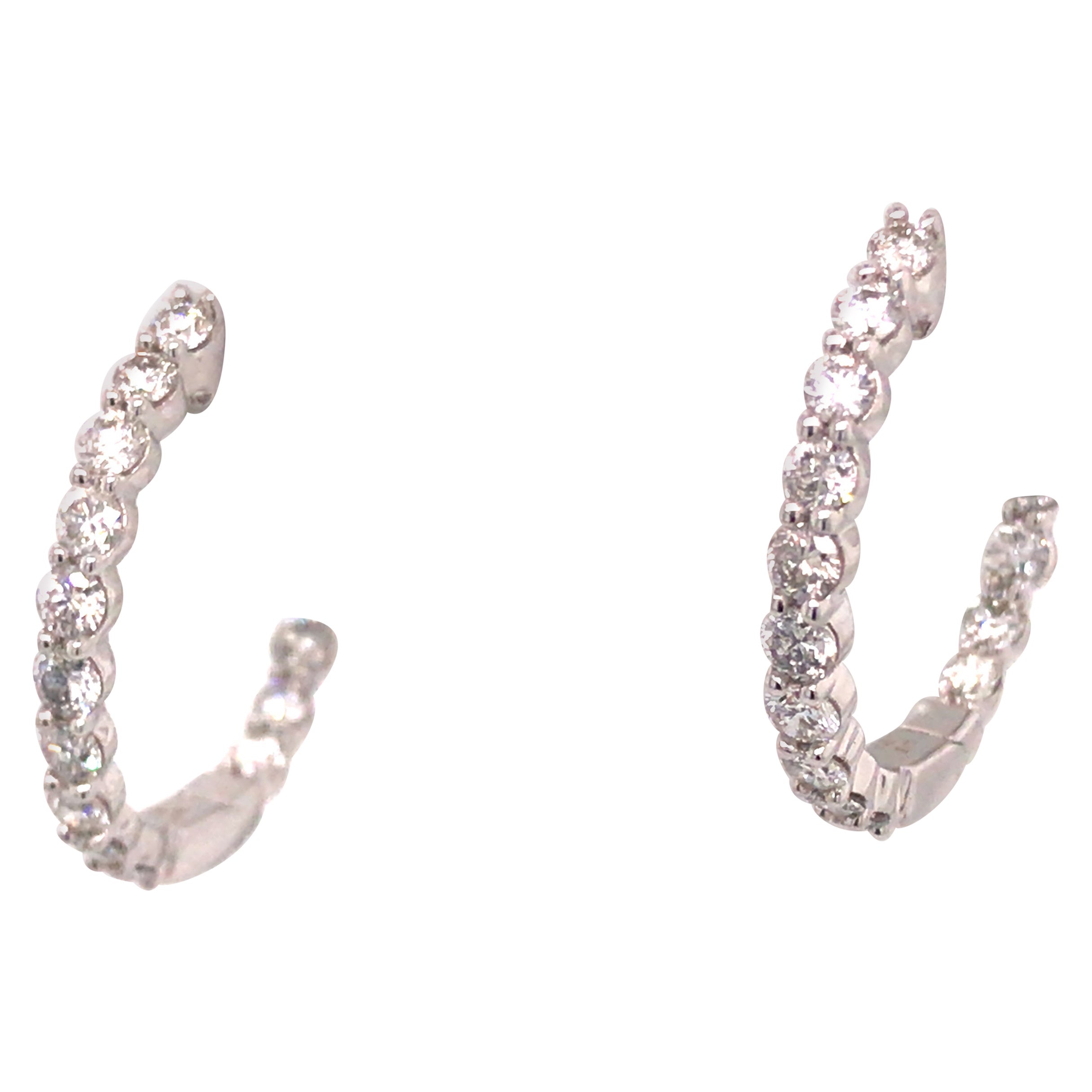 Diamond Ava Medium Hoops in 14K White Gold For Sale at 1stDibs