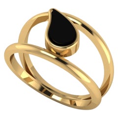 Onyx Teardrop Ring in 14k Gold