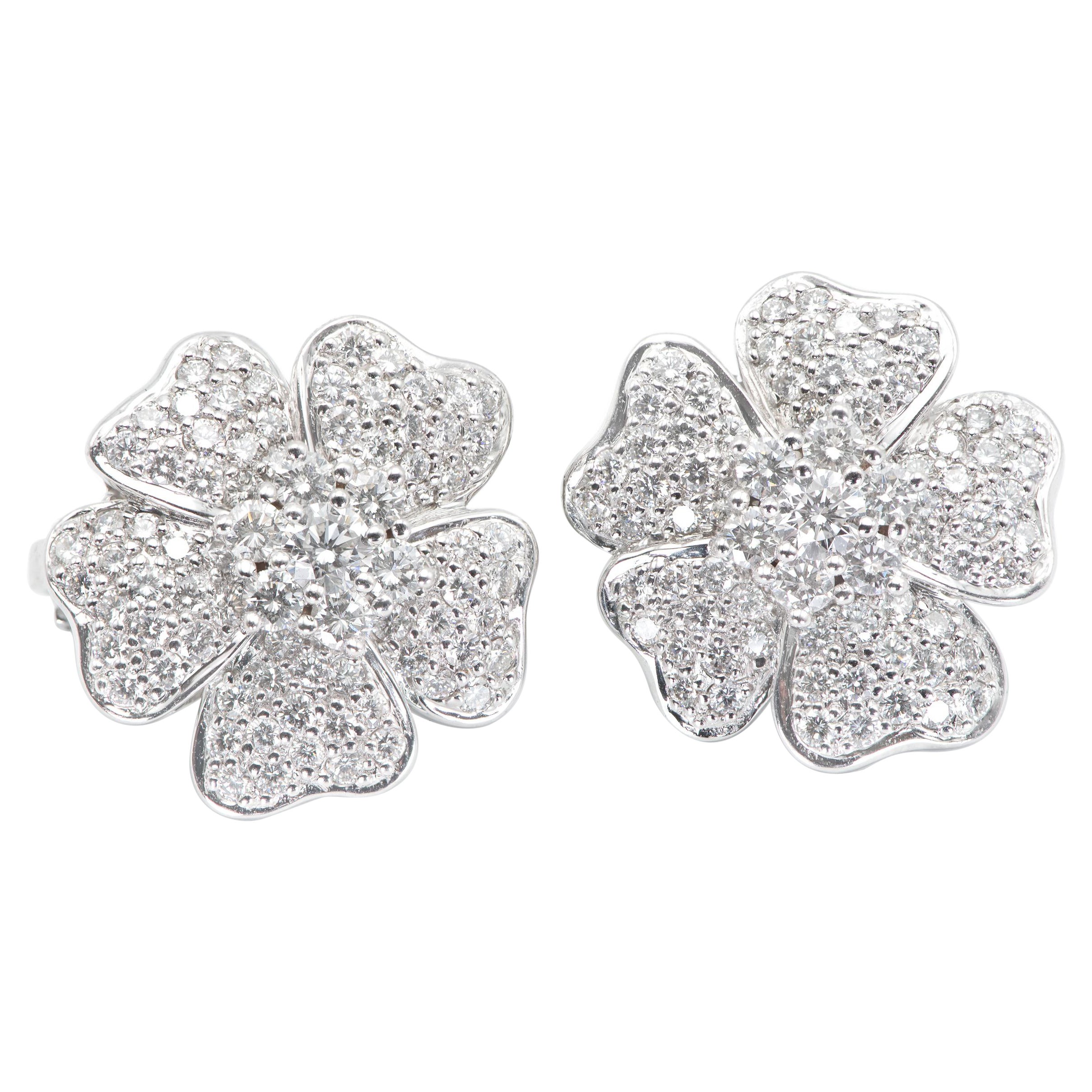 Blumen-Diamant-Ohrringe im Angebot