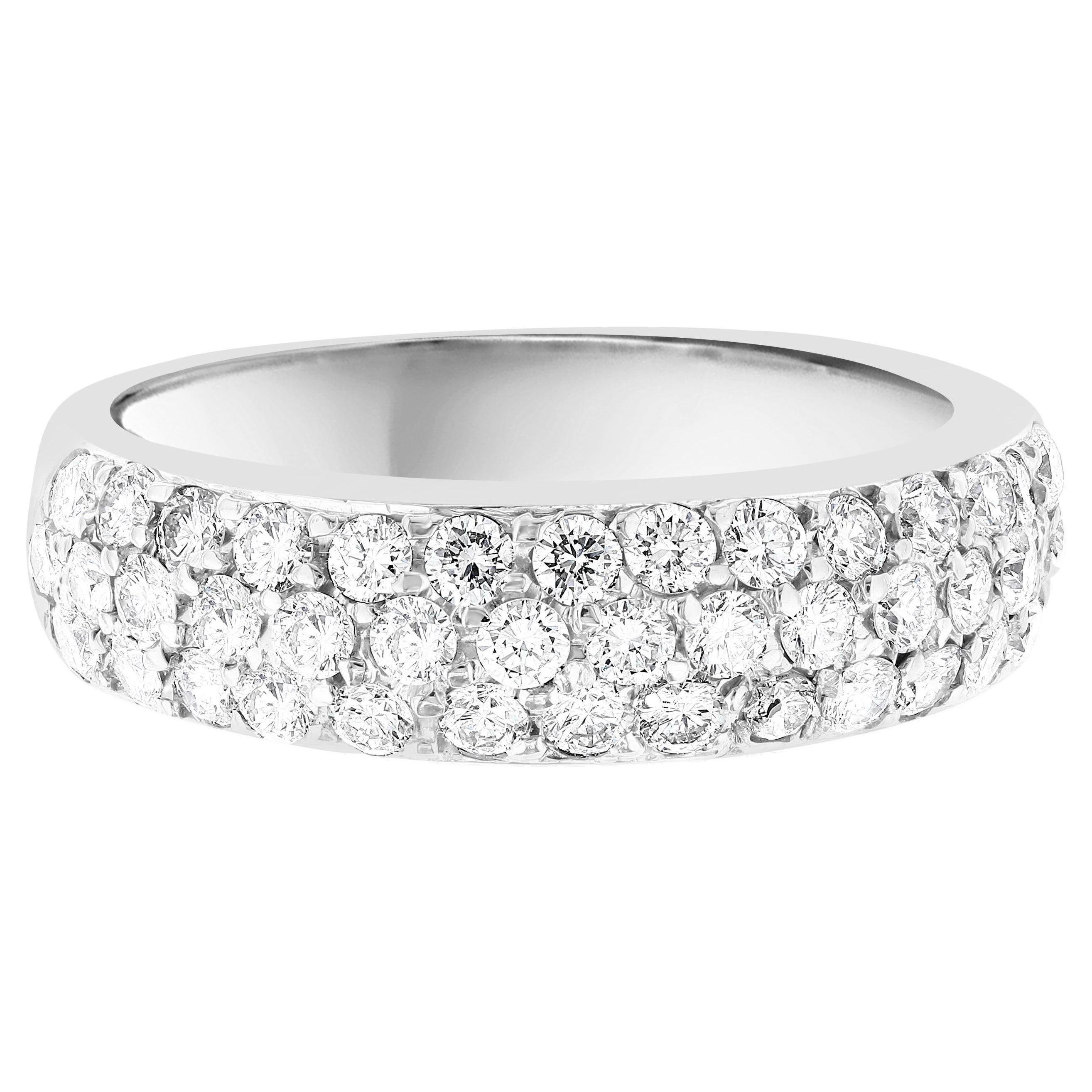 Auction - 1.07 Carat Diamond and Platinum Band For Sale